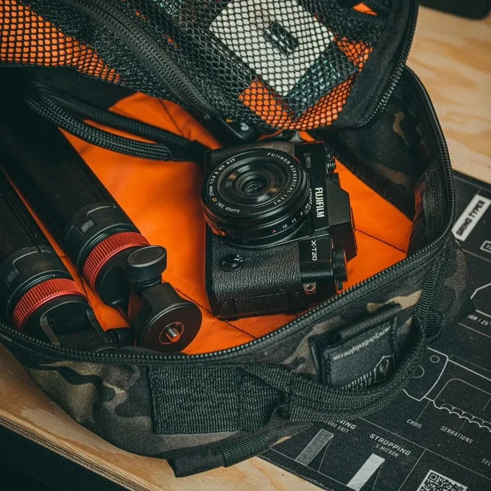 Recycled Firefighter 12 Hour pack in 12 hr mcamblk. Streamlined design handles half-day missions without bulk.